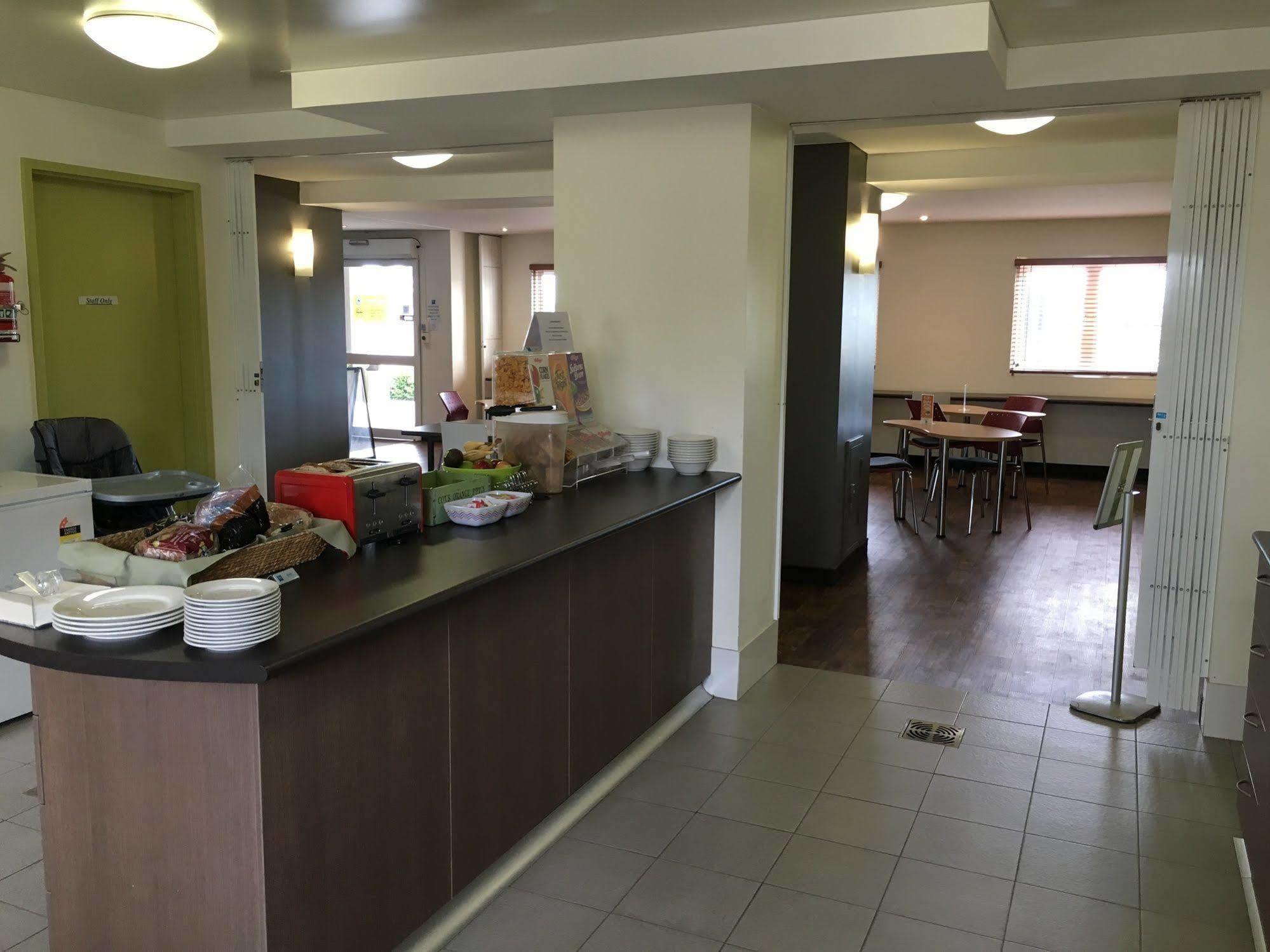 Ibis Budget Perth Airport Eksteriør bilde